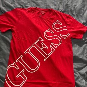 Guess Red Polo T-Shirt with Short Sleeves and Bold Graphic Design